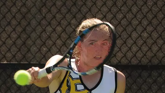Laura Eales