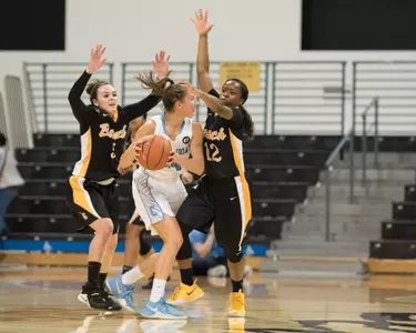 Gigi Hascheff and Tyla Turner