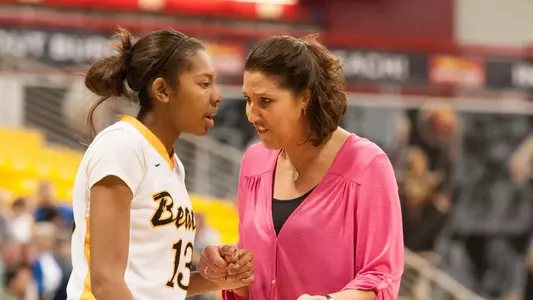 Jewelyn Sawyer and Head Coach Jody Wynn