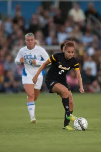 Junior midfielder Celeste Dominguez and the 49ers opens the spring season on Mar. 11 at San Diego State. (Photos by John Fajardo/LBSU)