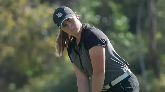 Senior All-American candidate Kassidy Teare tied for 13th place at the Briar's Creek Invitational.  (Photos by John Fajardo/LBSU)