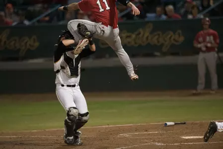 2016_03_04_Notch_Joey_vs_NEB_03