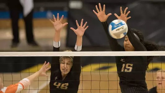 Missy Owens, Ashley Murray