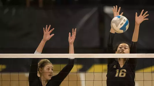 Missy Owens, YiZhi Xue