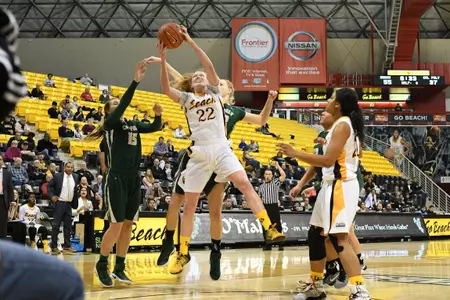 Madison  Montgomery (22)