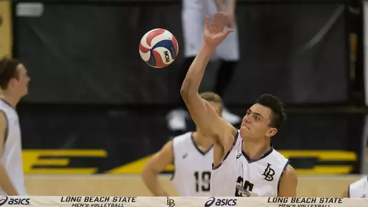 Nick Amado (25)