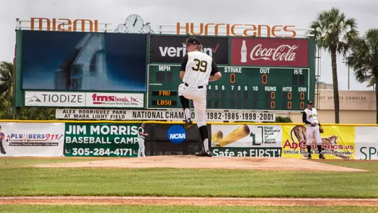 2016_06_05_Brown_Tanner_vs_FAU_01