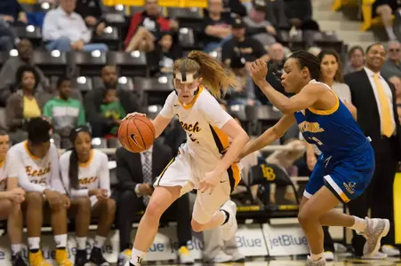 Madison  Montgomery (22)