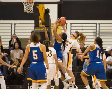 Madison  Montgomery (22)