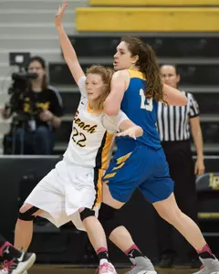 Madison  Montgomery (22)