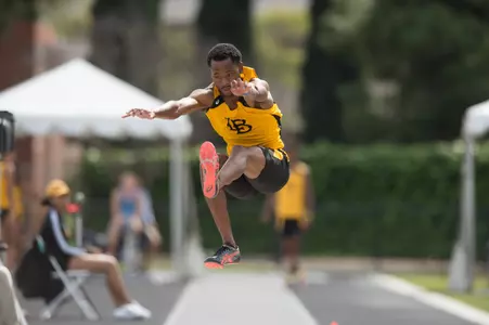 2017_03_04_Calhoun_Vincent_vs_UCLA_01