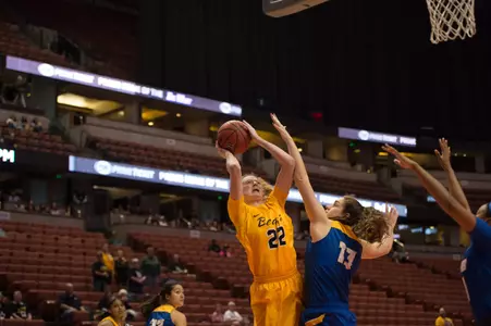 Madison  Montgomery (22)