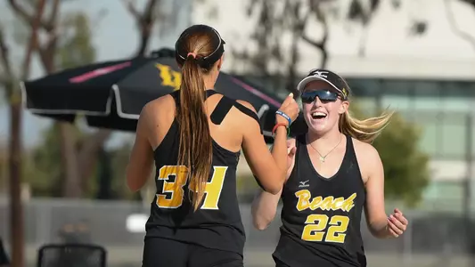 Morea Wagner, Heather Weiss