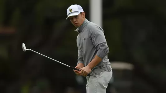 Redshirt sophomore Joe Fryer led the way for the 49ers at the Wyoming Cowboy Classic. (Photo by John Fajardo/LBSU)