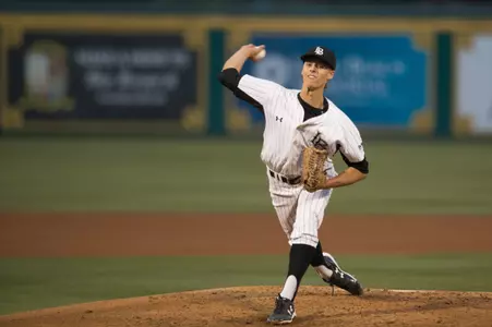 Righthanded Pitcher on Mound