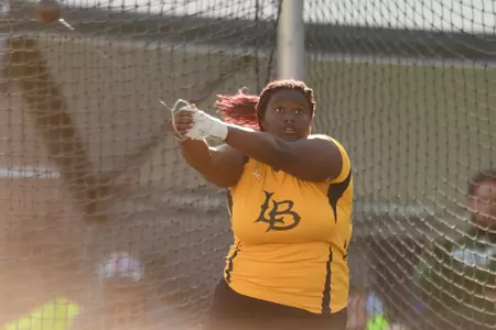 2017_04_15_Young_DeOndra_at_BeachInvite_01