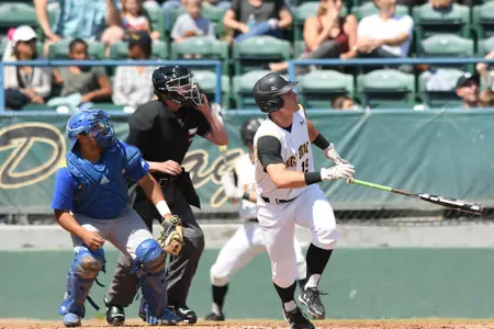 2017_04_07_Tancas_Lucas_vs_UCR_01