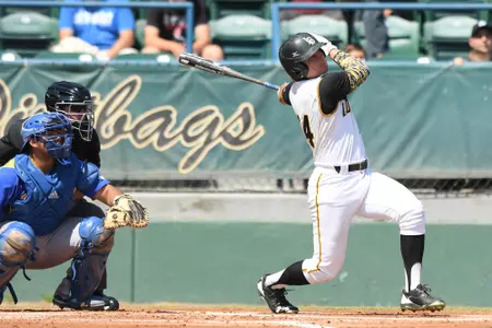 2017_04_08_Rasmussen_Luke_vs_UCR_02