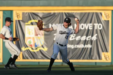 2017_05_19_Nelson_Garrett_vs_UH_02