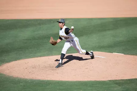 2017_05_20_Baayoun_Zak_vs_UH_002