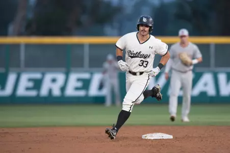 2017_06_03_Lundquist_Brock_vs_Texas_01