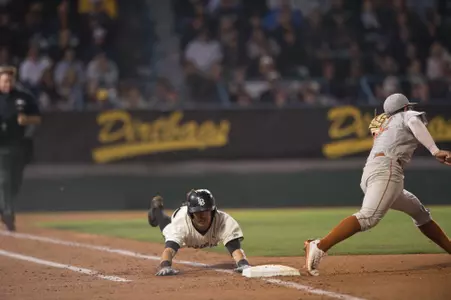 2017_06_03_Romano_Ramsey_vs_Texas_01