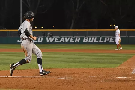 2017_06_04_Nelson_Garrett_vs_Texas_01