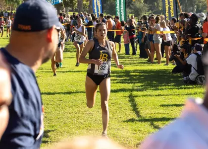 2018_10_27_Florez_Mikayla_at_BWC_01