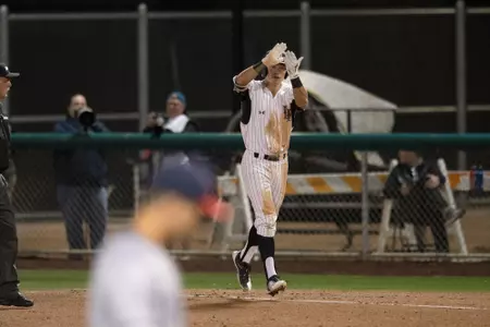 2018_02_16_Stotler_Brooks_vs_SMC_04