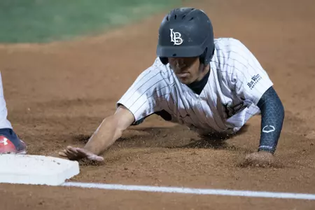 2018_02_16_Andrews_Clayton_vs_SMC_08