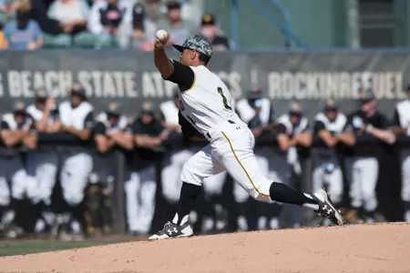 2018_02_17_Andrews_Clayton_vs_SMC_13