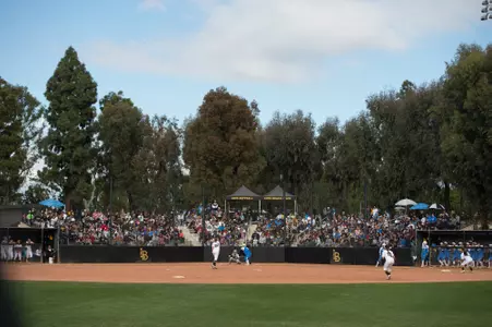 Crowd, LBSU Softball Complex