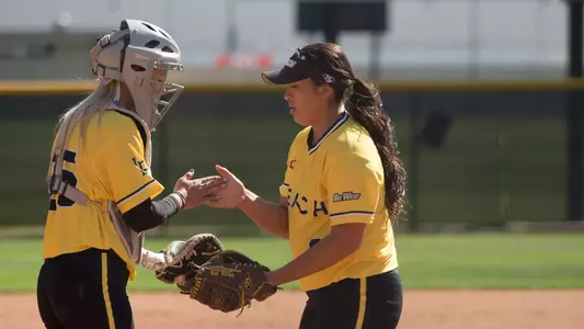 Lauren MacLeod, Cielo Meza