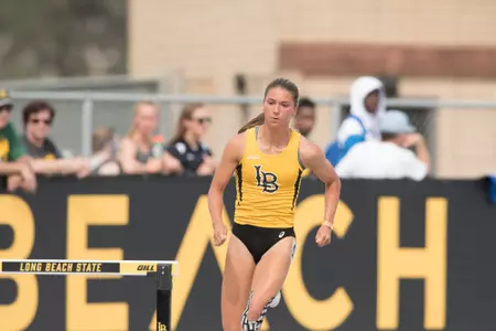 2018_04_21_Reynolds_Shalee_BeachInvite_00