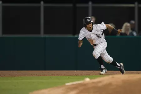 2018_04_06_Andrews_Clayton_vs_UCI_0