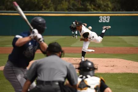 2018_04_07_Andrews_Clayton_vs_UCI_01