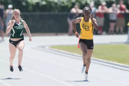 2018_04_21_Davis_Courtne_at_BeachInvite_01