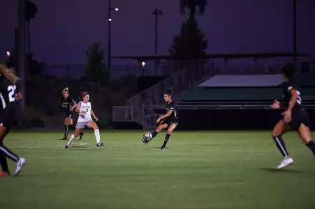 2018_08_11_Guillory_Charlotte_vs_UCI_02