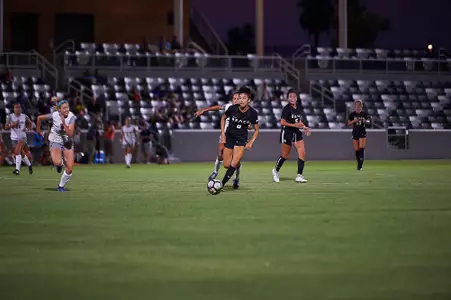 2018_08_11_Guillory_Charlotte_vs_UCI_03