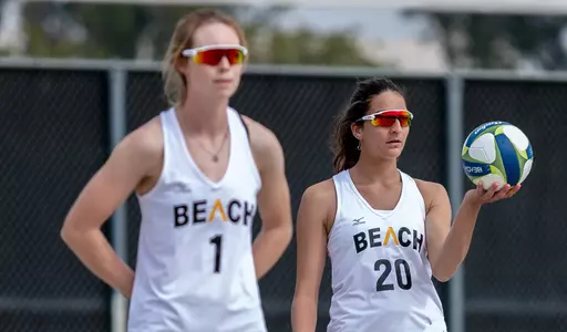 Nicci Reinking, Zoi Konstantopoulou