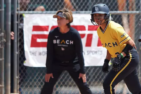 Naomi Hernandez, Kim Sowder