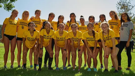 2019 Women's Cross Country Team Photo