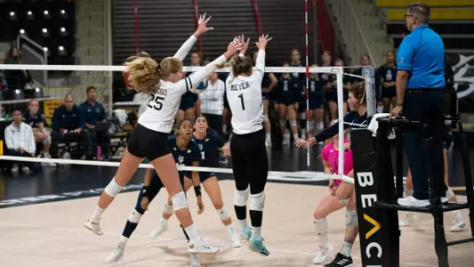 Callie Schwarzenbach, Zayna Meyer