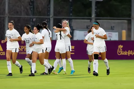 Felicia Jastre Hogberg, Maddy Perez