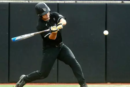 2023_03_05_Santander_Cole_vs_IU_01