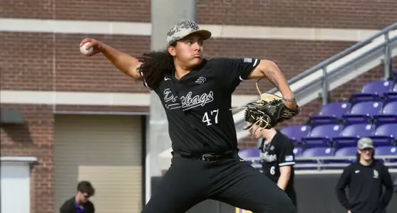 2023_03_05_Diaz_Erick_vs_IU_001