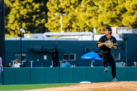 2023_05_08_Patton_Myles_at_LMU_01