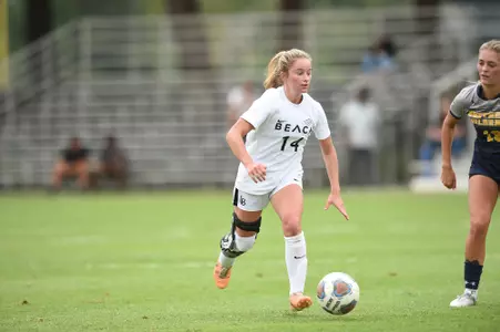 2023_09_17_Irvine_Morgan_vs_UNC_02