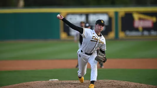 2024_02_18_Geiss_Owen_vs_Washington_JF_02