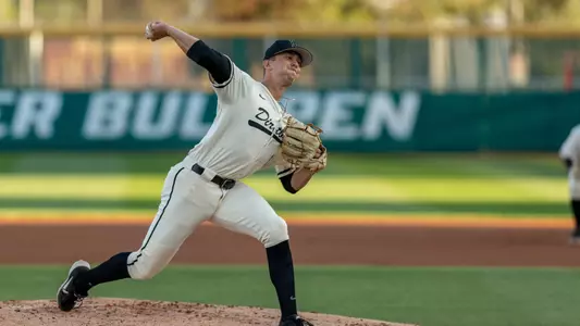 Nick Avila 562 Photo 03